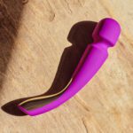 Lelo Smart Wand 2 Large Deep Rose - Ultimate Luxury Massage for Relaxation - Image 3