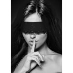 Stylish Ouch Lace Mask with Adjustable Straps for Ultimate Comfort - Image 3
