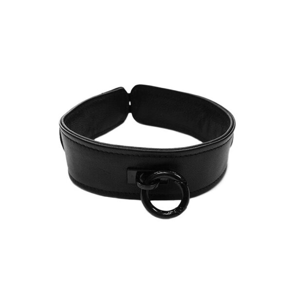 Rouge Garments Plain Black Leather Collar - Stylish & Durable Accessory