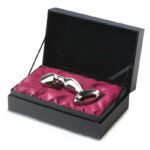 Njoy Pure Fun Stainless Steel P-Spot Butt Plug - Ultimate Pleasure for Men - Image 4